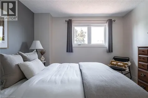 3357 Wilmar Crescent Mississauga ON L5L 4C2