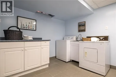 3357 Wilmar Crescent Mississauga ON L5L 4C2