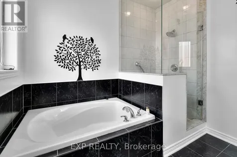 9001 Tristar Crescent Niagara Falls (lyons Creek) ON L2G 0E6