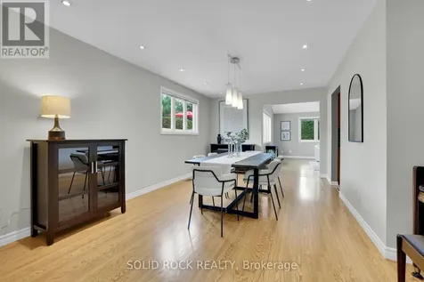 10 Highpark Crescent Ottawa ON K1B 3G8