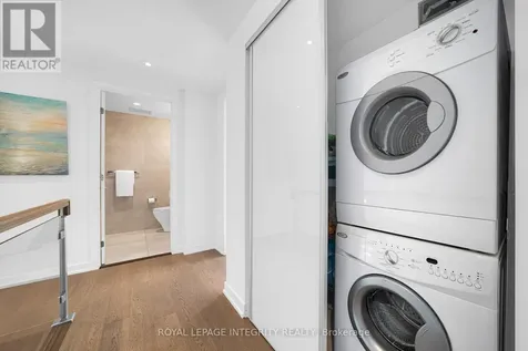 199 Slater Street Ottawa ON K1P 0C8