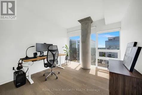 199 Slater Street Ottawa ON K1P 0C8