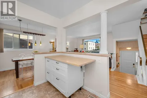 402 Montfort Street Ottawa ON K1L 8G7