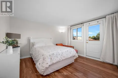 402 Montfort Street Ottawa ON K1L 8G7