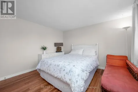 402 Montfort Street Ottawa ON K1L 8G7