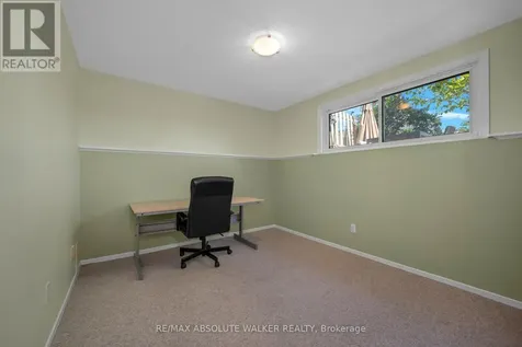 402 Montfort Street Ottawa ON K1L 8G7