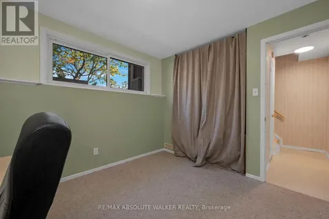 402 Montfort Street Ottawa ON K1L 8G7