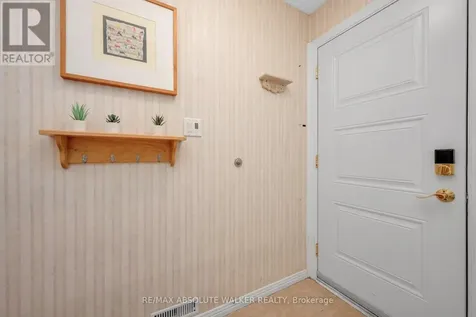 402 Montfort Street Ottawa ON K1L 8G7