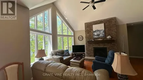 424 Lakewoods Drive Madawaska Valley ON K0J 1B0