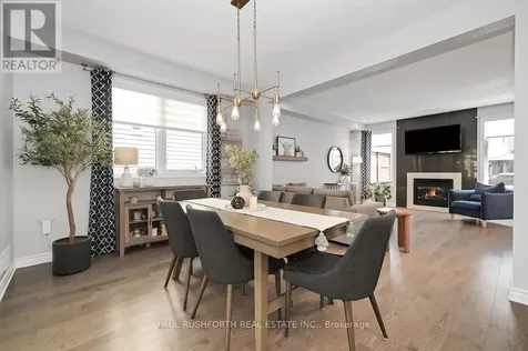 253 Enclave Walk Ottawa ON K1W 0J5