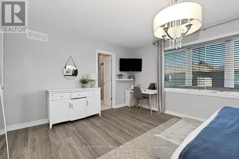 253 Enclave Walk Ottawa ON K1W 0J5