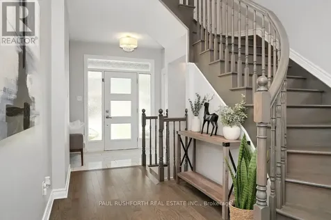 253 Enclave Walk Ottawa ON K1W 0J5