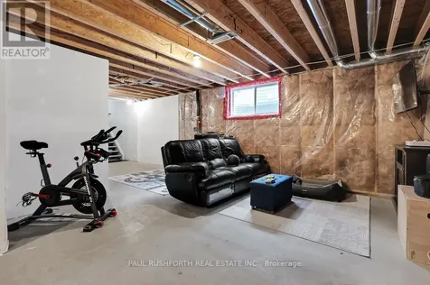 253 Enclave Walk Ottawa ON K1W 0J5