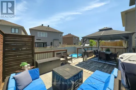 253 Enclave Walk Ottawa ON K1W 0J5