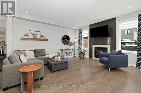 253 Enclave Walk Ottawa ON K1W 0J5