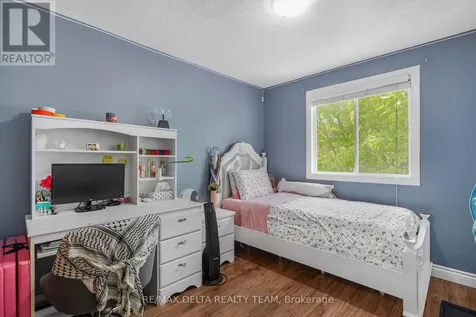 1107 Des Forets Avenue Ottawa ON K1C 5K7