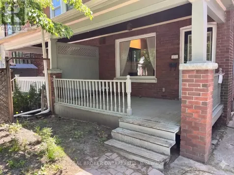 25 Dixon Avenue Toronto (the Beaches) ON M4L 1N2