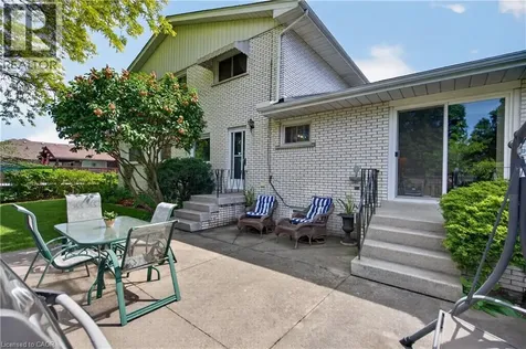 564 Mountain Brow Boulevard Hamilton ON L8T 1A9