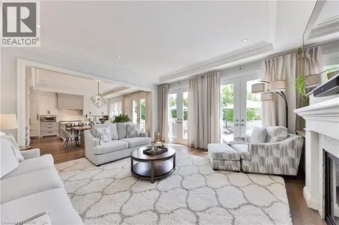 408 Saville Crescent Oakville ON L6L 3T8