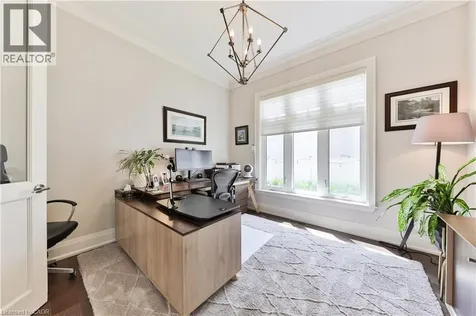 408 Saville Crescent Oakville ON L6L 3T8