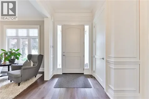 408 Saville Crescent Oakville ON L6L 3T8