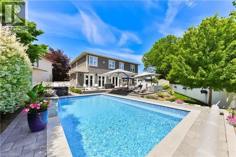 408 Saville Crescent Oakville ON L6L 3T8