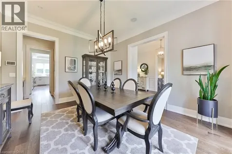 408 Saville Crescent Oakville ON L6L 3T8