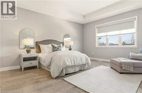 1456 Ford Strathy Crescent Oakville ON L6H 3W9