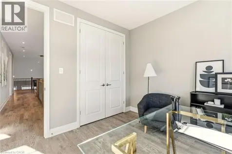 1456 Ford Strathy Crescent Oakville ON L6H 3W9