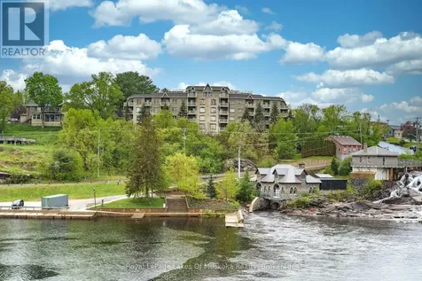 24 Ontario Street Bracebridge ON P1L 2H5