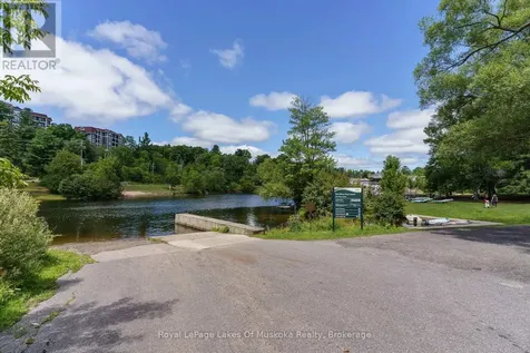24 Ontario Street Bracebridge ON P1L 2H5