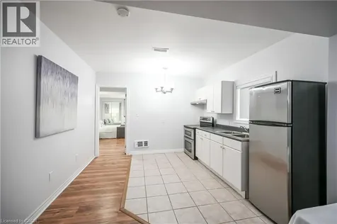 296 Winterberry Drive Stoney Creek ON L8J 2N5