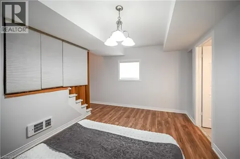 296 Winterberry Drive Stoney Creek ON L8J 2N5