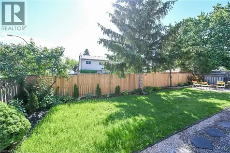 296 Winterberry Drive Stoney Creek ON L8J 2N5