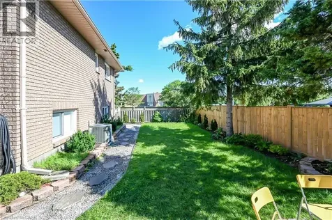 296 Winterberry Drive Stoney Creek ON L8J 2N5
