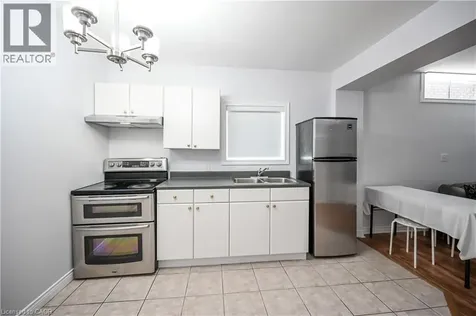 296 Winterberry Drive Stoney Creek ON L8J 2N5