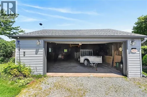 1621 Second Ave Louth Avenue St. Catharines ON L2R 6P9
