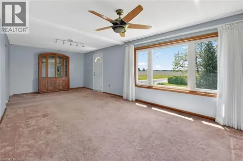 1621 Second Ave Louth Avenue St. Catharines ON L2R 6P9