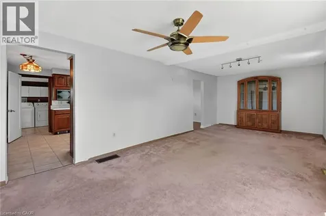 1621 Second Ave Louth Avenue St. Catharines ON L2R 6P9