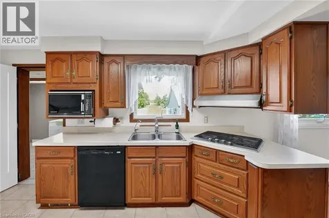 1621 Second Ave Louth St. Catharines ON L2R 6P9