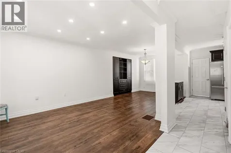 48 Glendale Avenue South Hamilton ON L8M 3E8