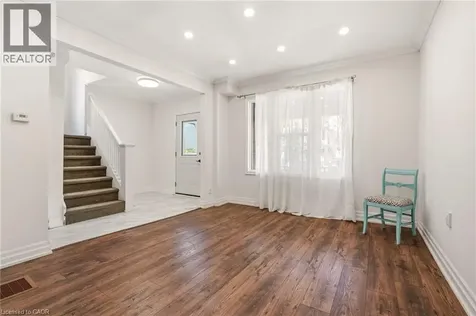 48 Glendale Avenue South Hamilton ON L8M 3E8