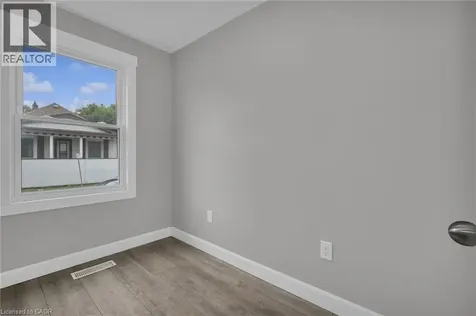 27 St George Street St. Catharines ON L2M 5P4