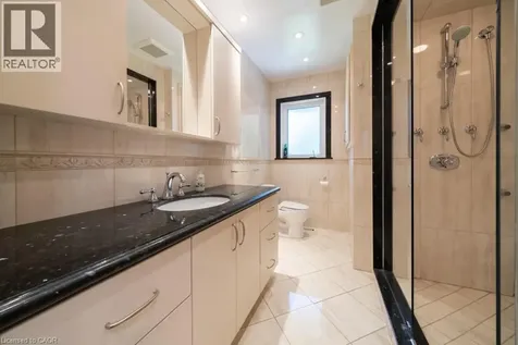 47 Westminster Avenue Hamilton ON L9C 4L8