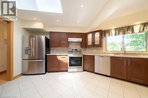 47 Westminster Avenue Hamilton ON L9C 4L8