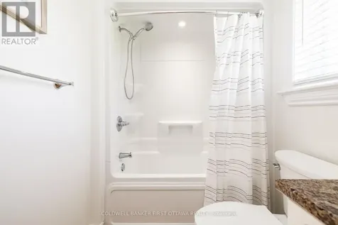 187 Glenncastle Drive Ottawa ON K0A 1L0