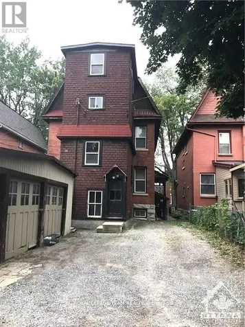 12 Woodlawn Avenue Ottawa ON K1S 2S9