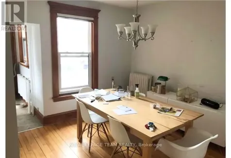 12 Woodlawn Avenue Ottawa ON K1S 2S9