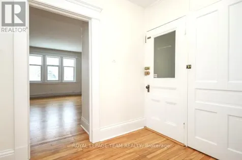 12 Woodlawn Avenue Ottawa ON K1S 2S9