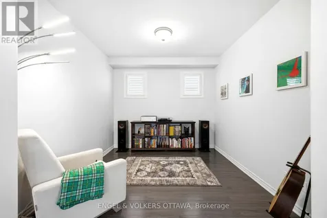 252 Rue Des Soldats Riendeau Street Ottawa ON K2J 5Z4